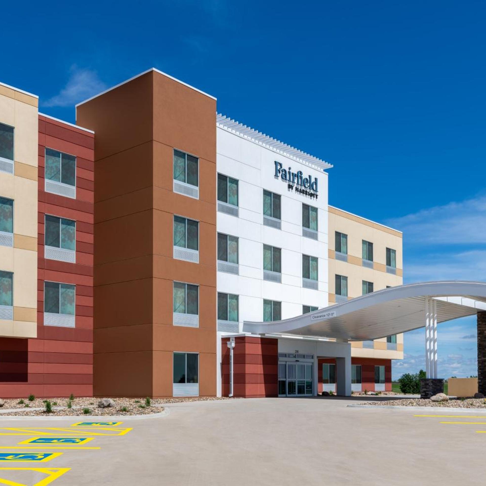 fairfield inn and suites by marriott sioux center