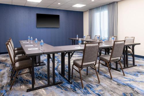 fairfield inn and suites by marriott sioux center
