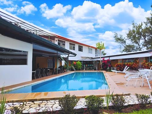 hotel puerta del sol san jose airport