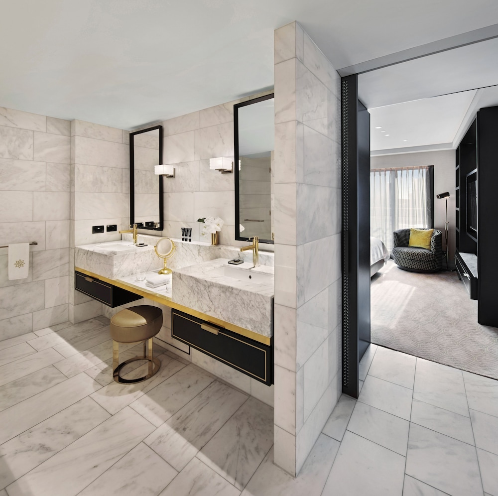 the star grand hotel and residences sydney