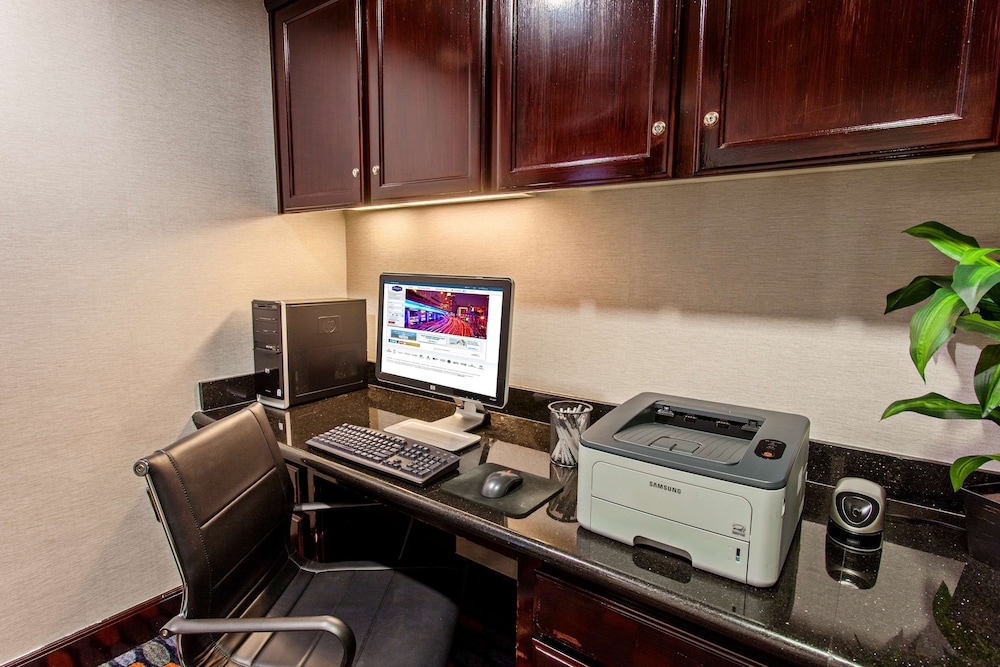 hampton inn and suites merced