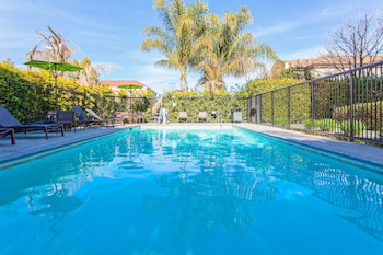 hampton inn and suites merced