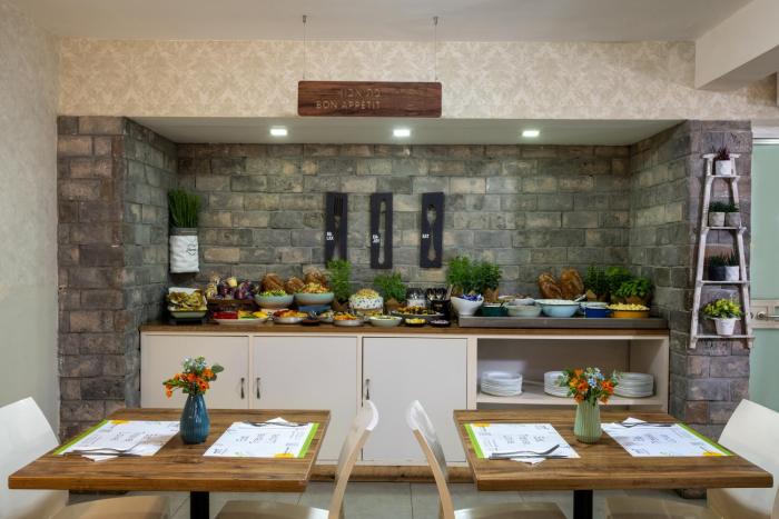 eilon travelhotel