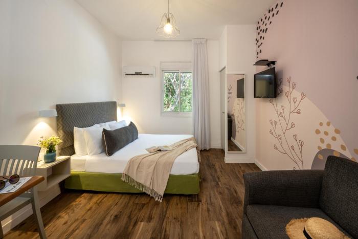 eilon travelhotel