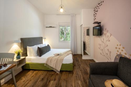 eilon travelhotel