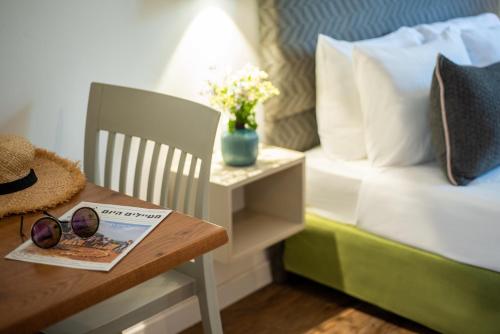 eilon travelhotel