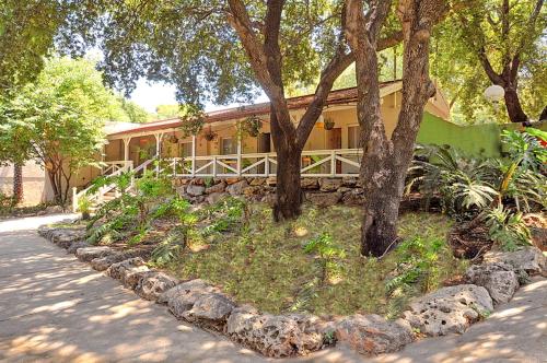 eilon travelhotel