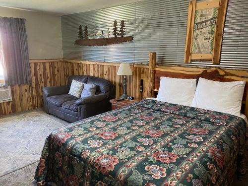 Celebrity Inn,Near St Mary Star Of The Sea Catholic Cathedral,2 star