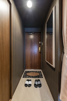 few days condominium 205