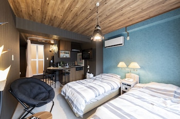 few days condominium 205