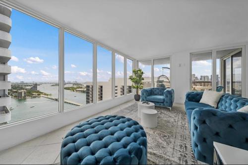 doubletree by hilton grand hotel biscayne bay