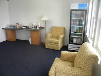 Usa Inn And Suites Morgantown,Morgantown>>Exton,2 star