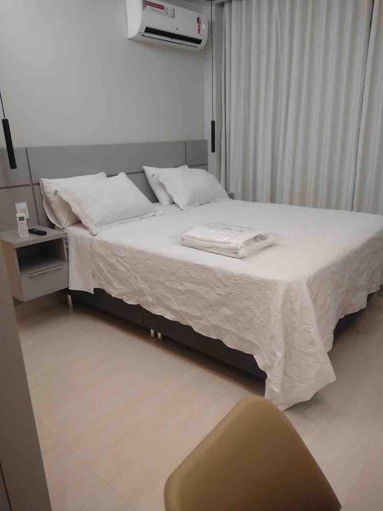 flats asa norte cln 110 bloco b