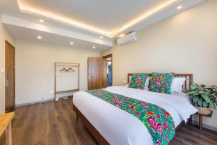 floral hotel baimaya fengxiang yard guesthouse