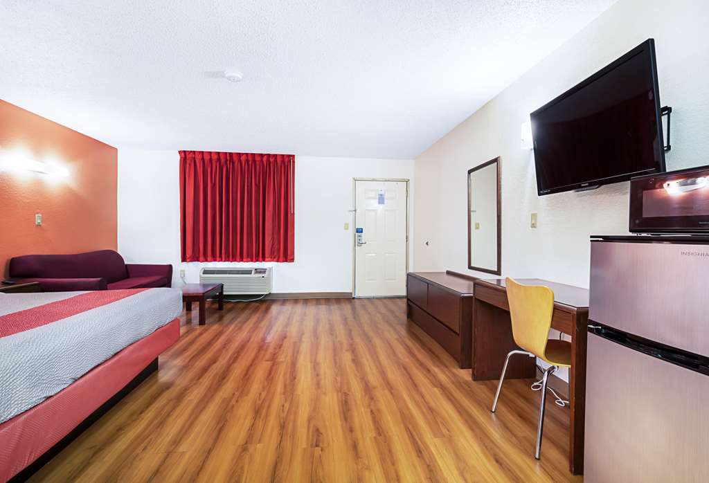 motel 6 covington tn