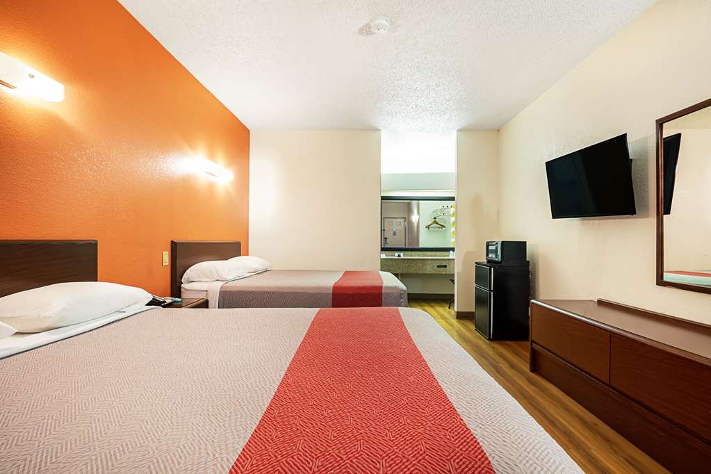 motel 6 covington tn