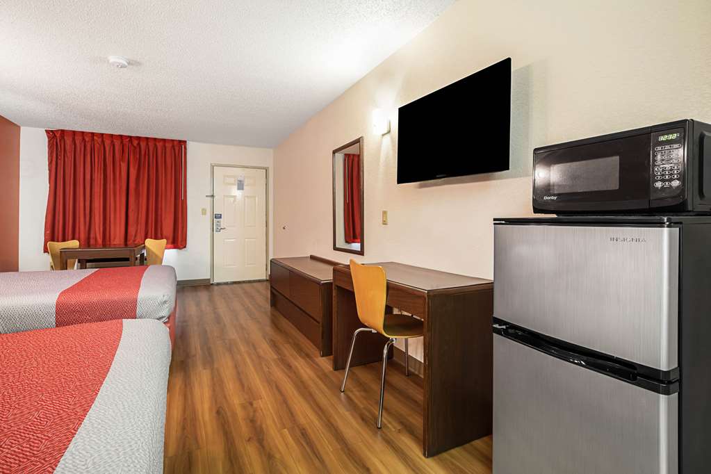 motel 6 covington tn