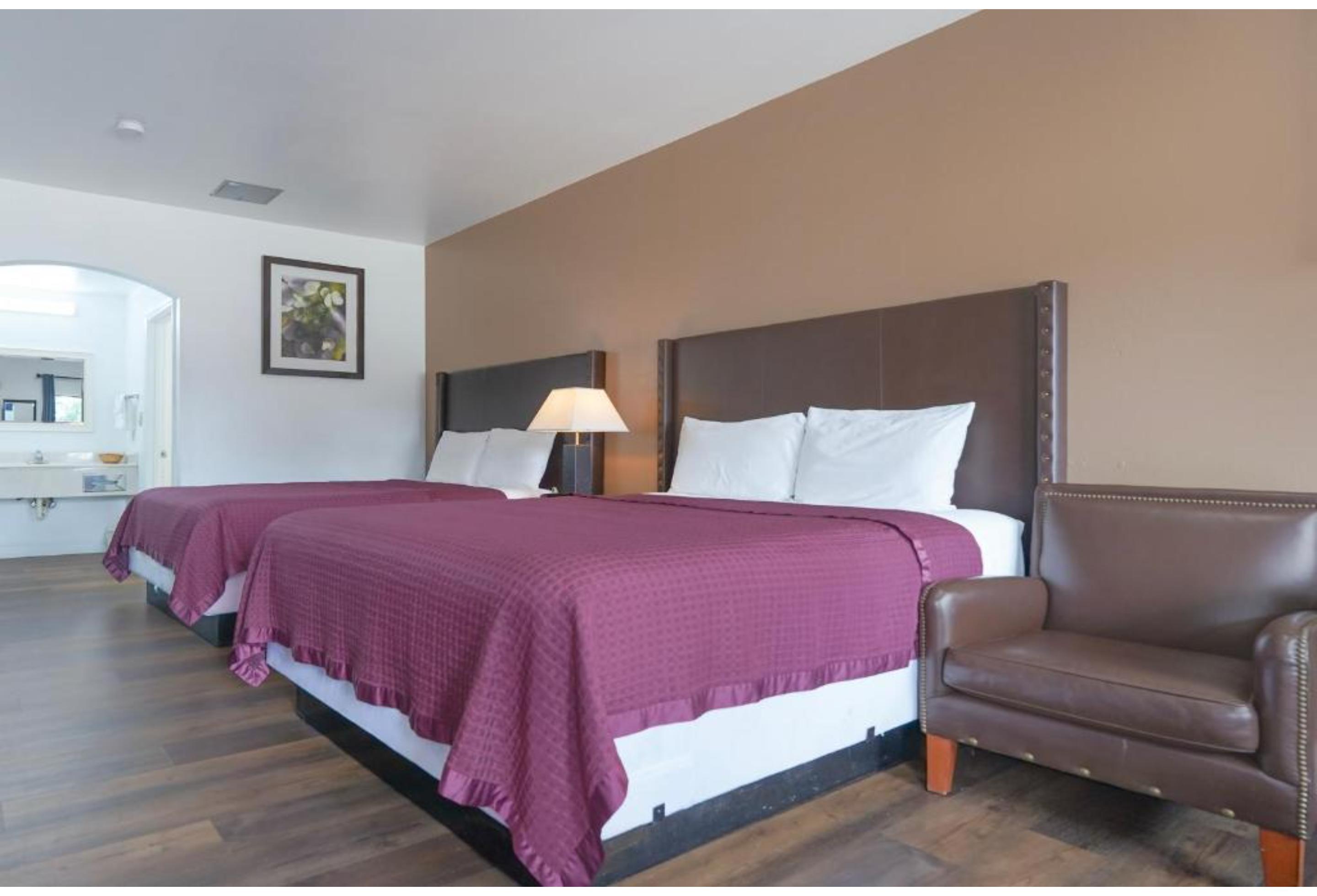 budget inn by oyo san augustine
