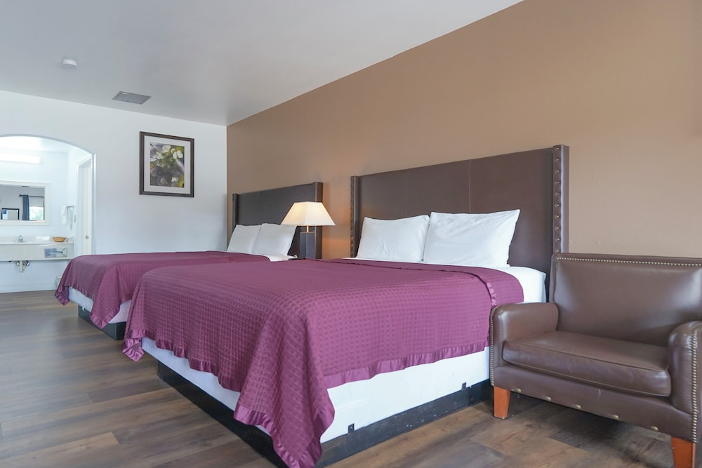 budget inn by oyo san augustine