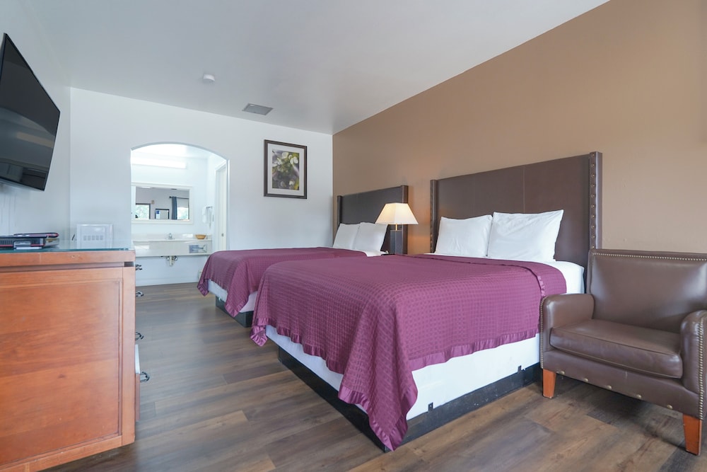 budget inn by oyo san augustine