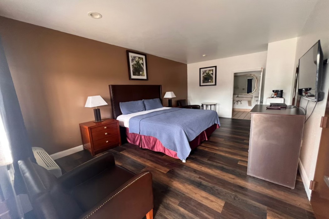 budget inn by oyo san augustine