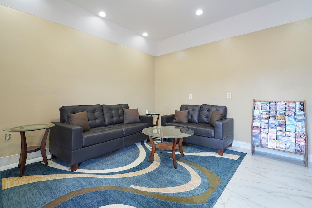 budget inn by oyo san augustine