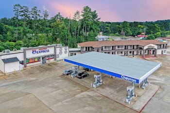 budget inn by oyo san augustine