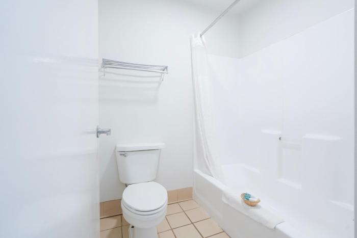 budget inn by oyo san augustine