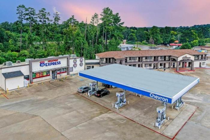 budget inn by oyo san augustine