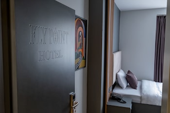 fly point airport hotel