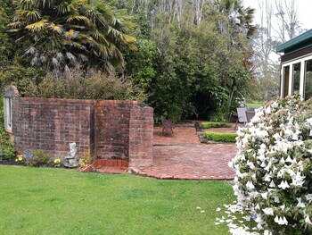 Awatuna Homestead,Hokitika>>Awatuna,4 star