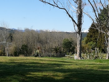 Awatuna Homestead,Hokitika>>Awatuna,4 star