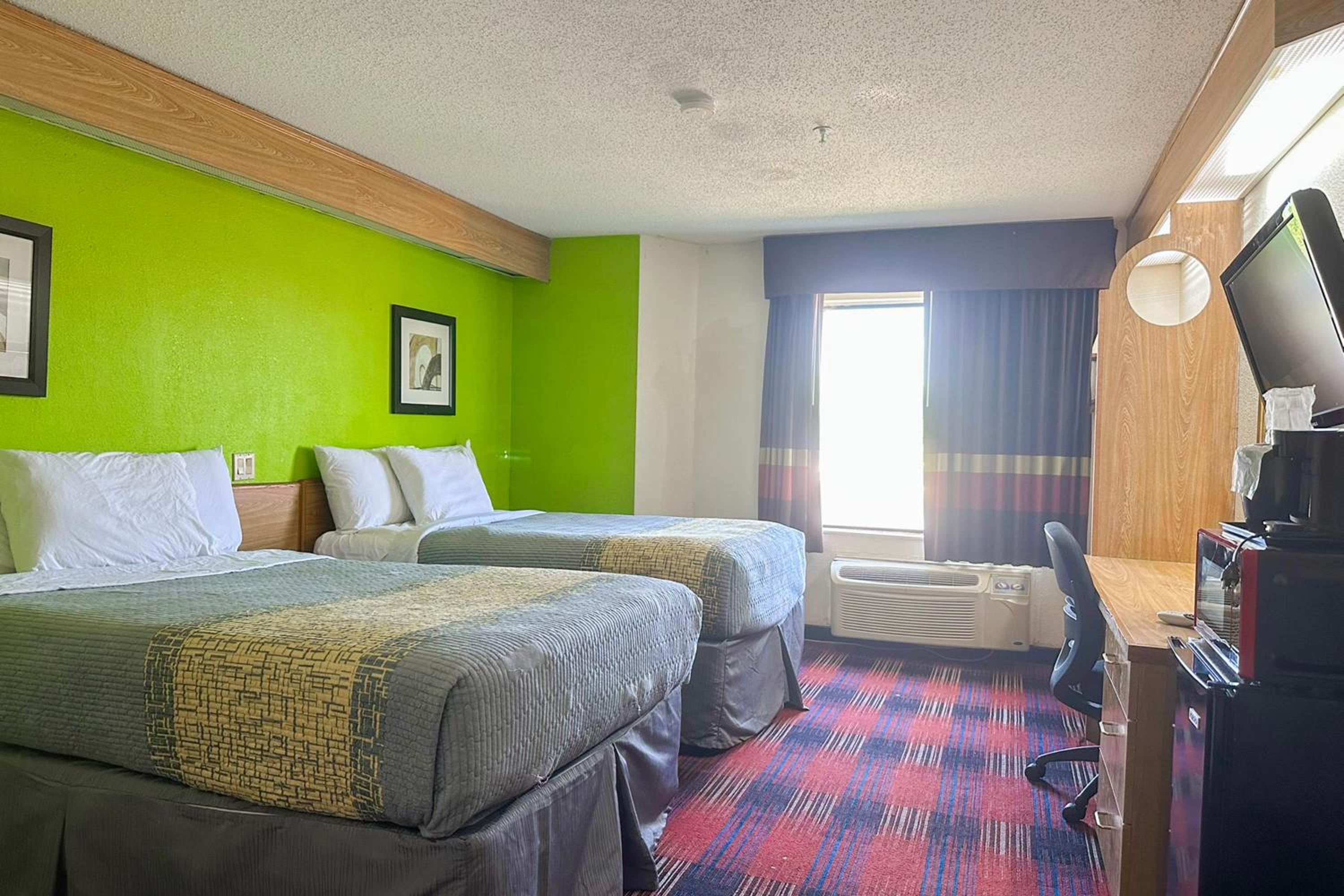 classic inn by oyo i 240 near memphis airport