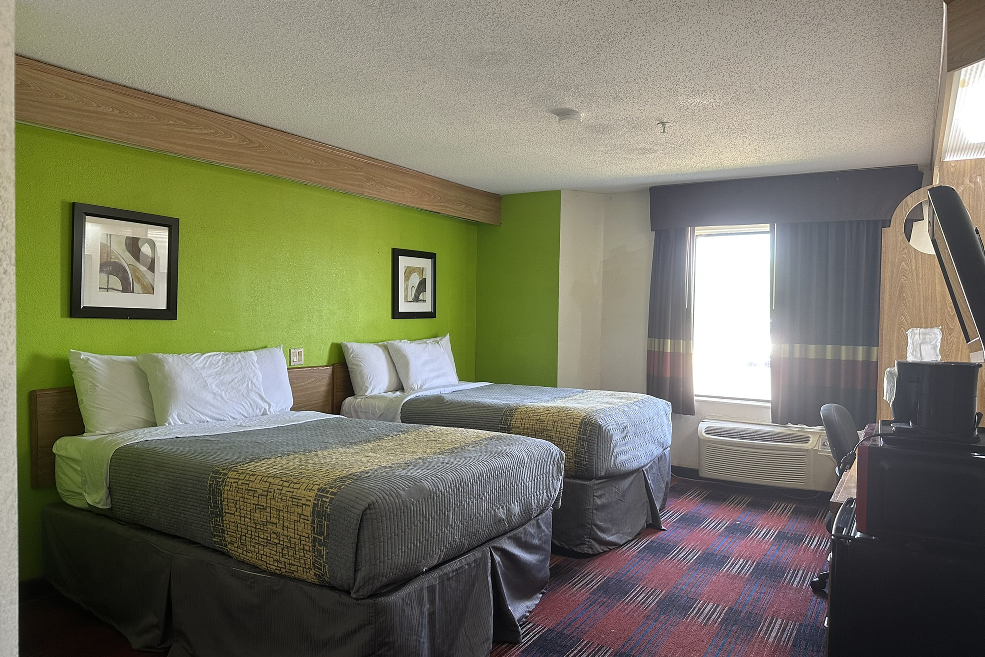 classic inn by oyo i 240 near memphis airport