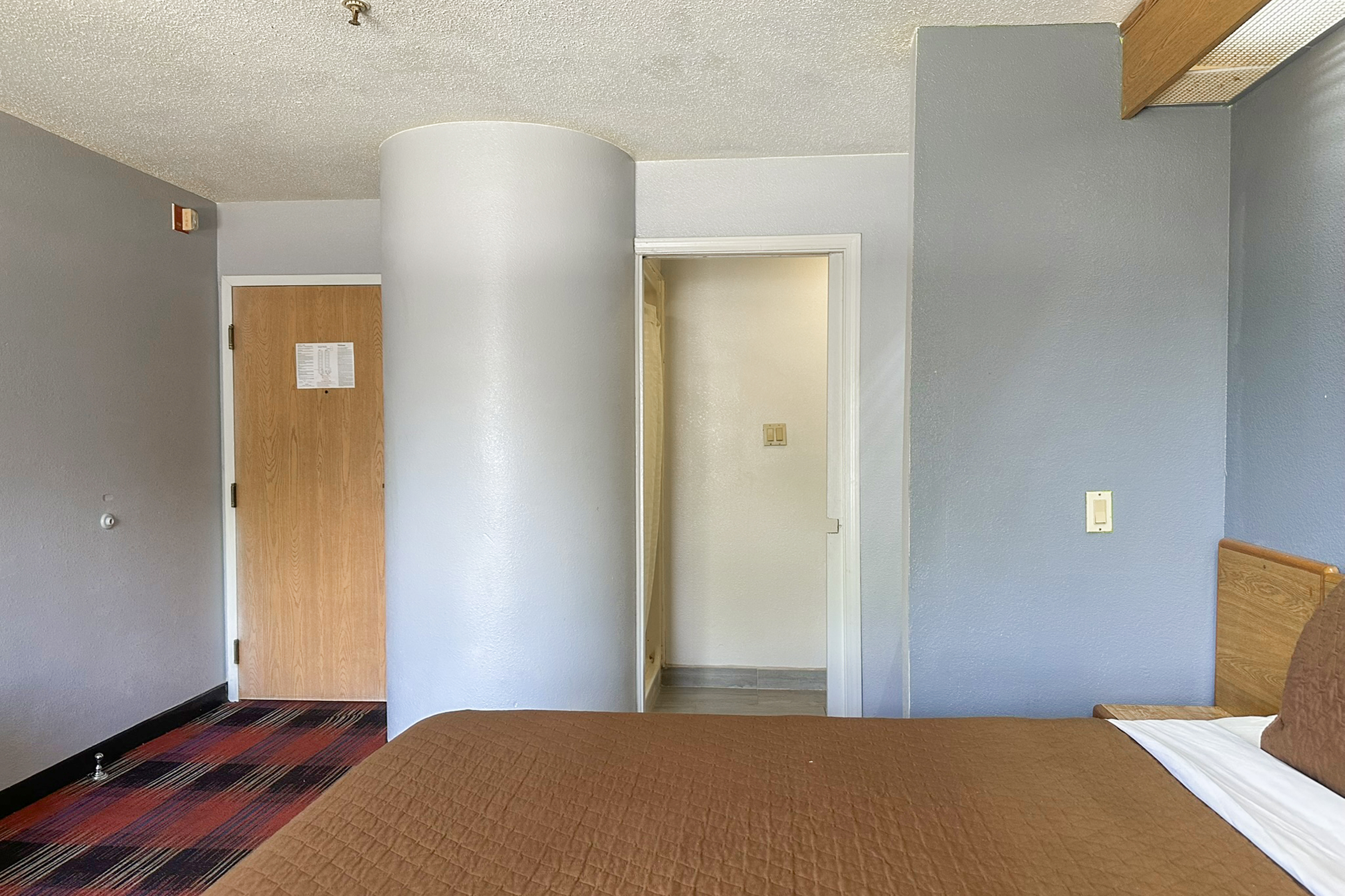 classic inn by oyo i 240 near memphis airport
