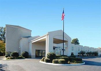 classic inn by oyo i 240 near memphis airport