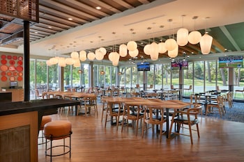 Four Points By Sheraton Point Edward Sarnia,,3 star