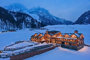 Four Points By Sheraton Sonmarg Resort,,4 star