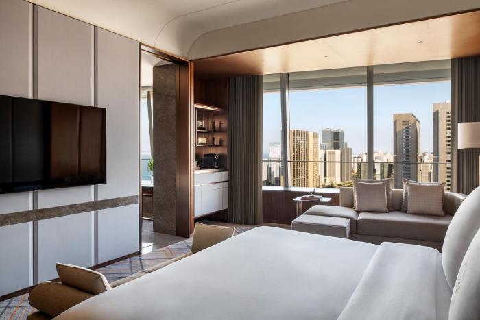 four seasons hotel dalian