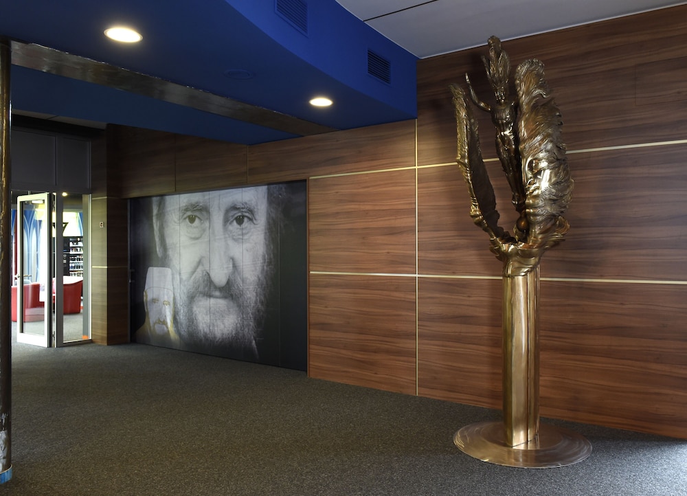 kunsthotel fuchspalast