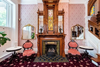 Central Park Bed & Breakfast,Shively>>Louisville,4 star