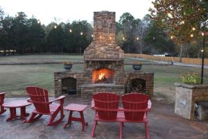 hilltop manor bed and breakfast