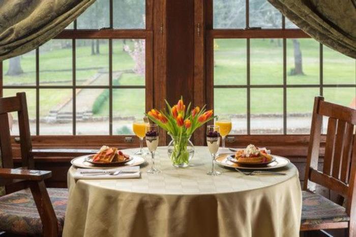 hilltop manor bed and breakfast
