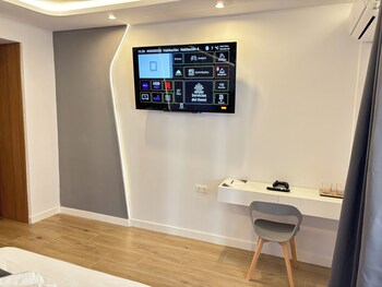 futurotel granada dreams