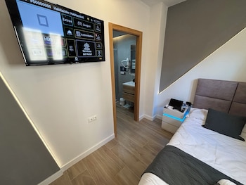 futurotel granada dreams