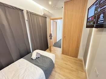 futurotel granada dreams