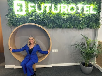 futurotel granada dreams