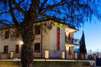 Hotel Al Ritrovo,Catania>>Aidone,4 star