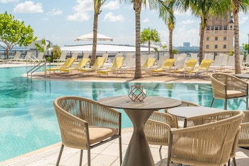 gale miami hotel and residences