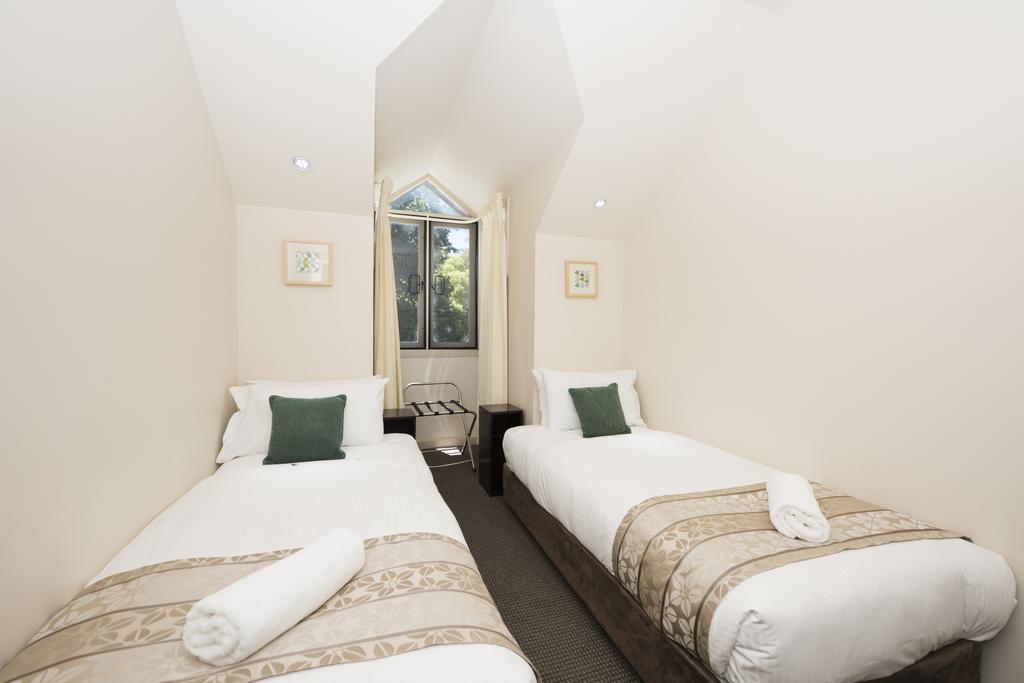 briars country lodge